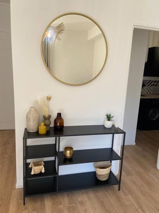 Corte Magnifique T2 45M2 Neuf 5 Personnes Place St Marcel Hyper Centre Wifi Lave Linge Tv Exterior foto